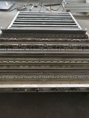 อลูมิเนียมสกัด EPS โมลด์สําหรับกล่อง EPS ด้วยการรับประกันการทดสอบ Mold และอายุ Mold ยาว