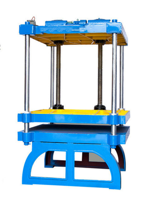 EPS Shape Moulding Machine สายการผลิตฟองด้วยเวลาวงจร 60-100S และวัสดุแท้ XPS